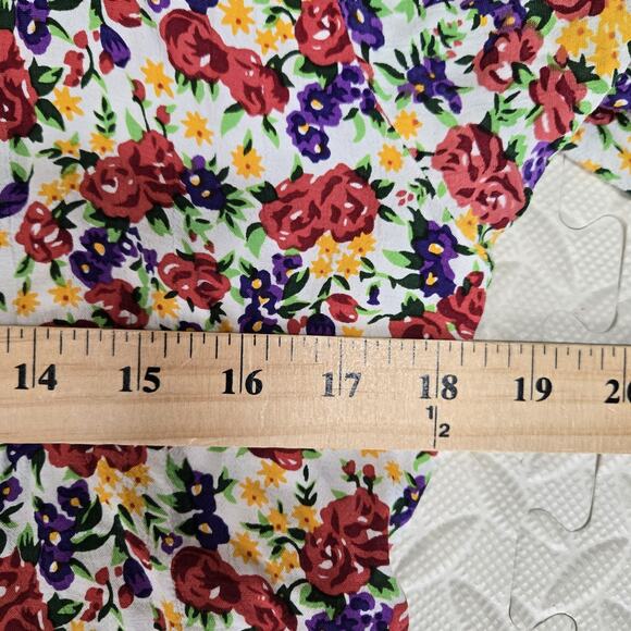 Faithful The Brand Lucy Wrap Top Women 6 Small Floral Short Sleeve Crop Coquette - Picture 8 of 10